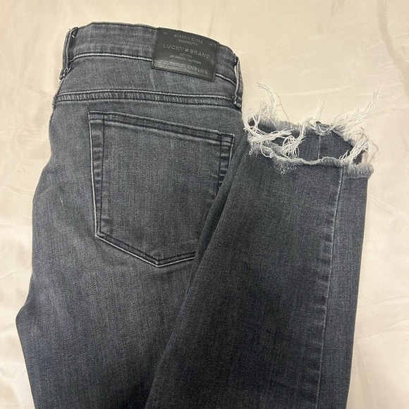 Lucky Brand Jeans - Picture 2 of 6